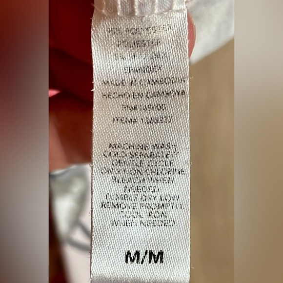 FLORA NIKROOZ Pajama Set Pink Floral 3/4 Sleeve Crop Pant Women’s Sz: M - Picture 11 of 12